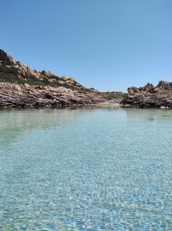 Villa Carlotta La Maddalena Ла-Маддалена Экстерьер фото